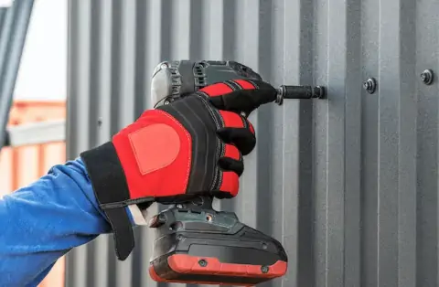 Travaux de zinguerie - Rédené